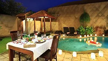 Grand Bali Villa Legian  Holiday park